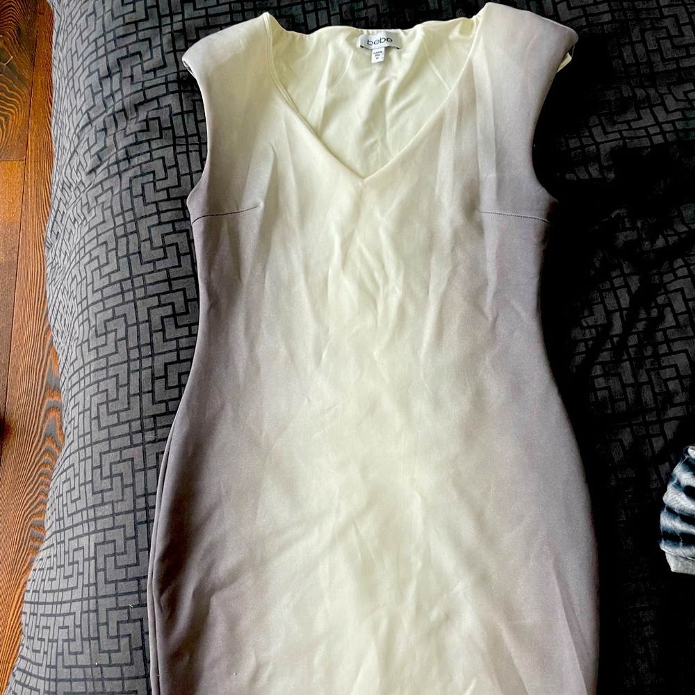Gorgeous bodycon Bebe dress ombré gray size M